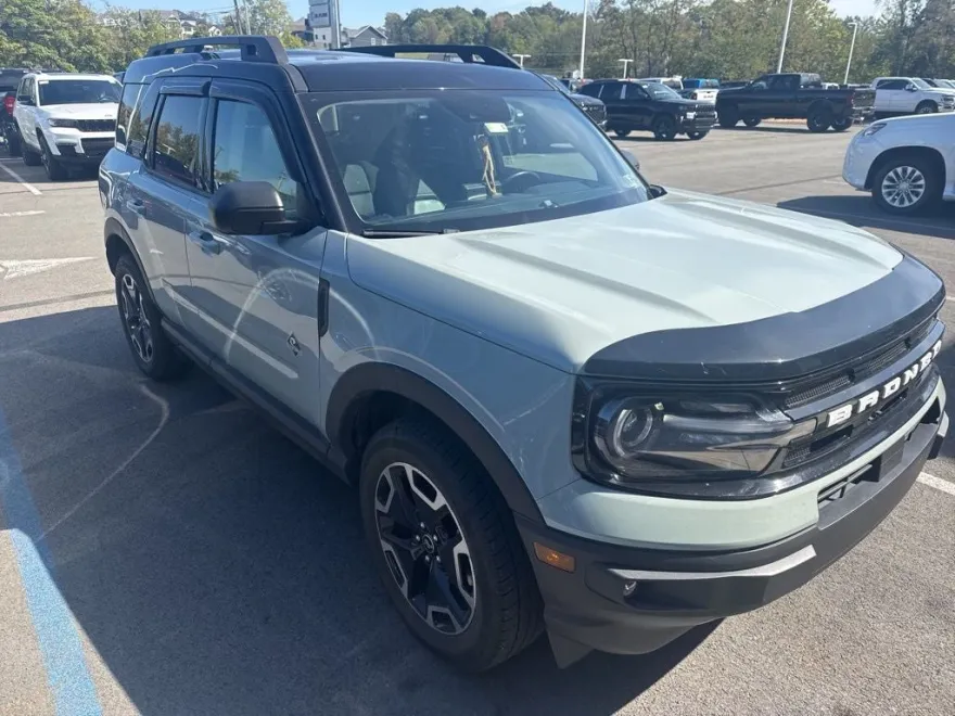 2023 Ford Bronco Sport Outer Banks photo 1
