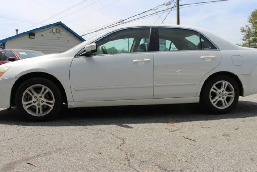 2006 Honda Accord LX photo 1