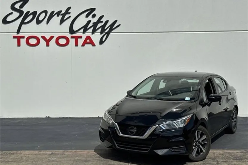 2021 Nissan Versa 1.6 SV photo 1