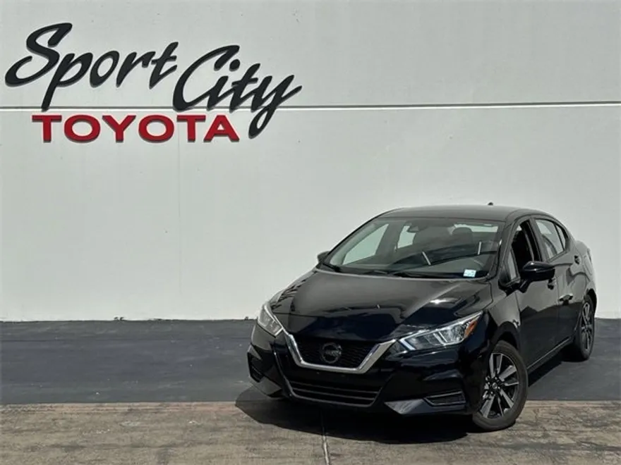 2021 Nissan Versa 1.6 SV photo 1