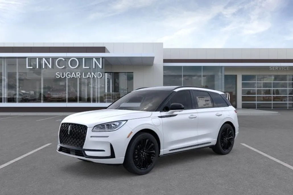 2025 Lincoln Corsair Grand Touring photo 1