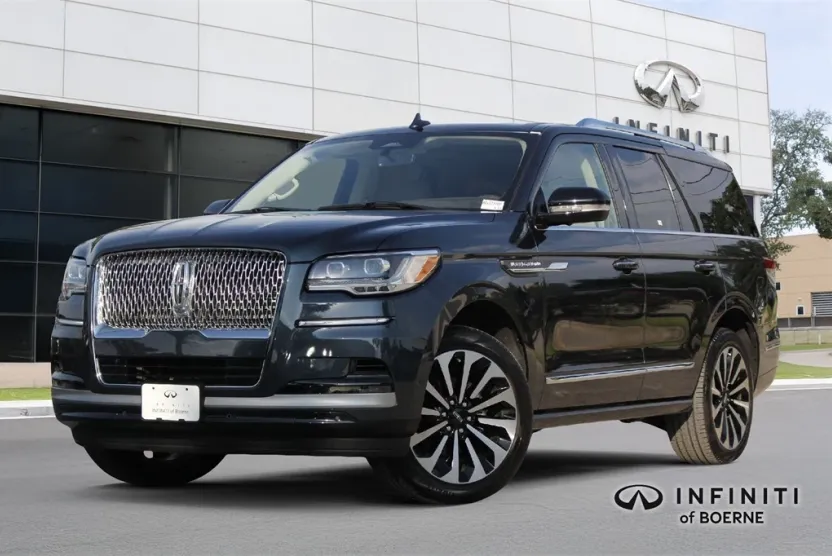 2024 Lincoln Navigator Reserve photo 1