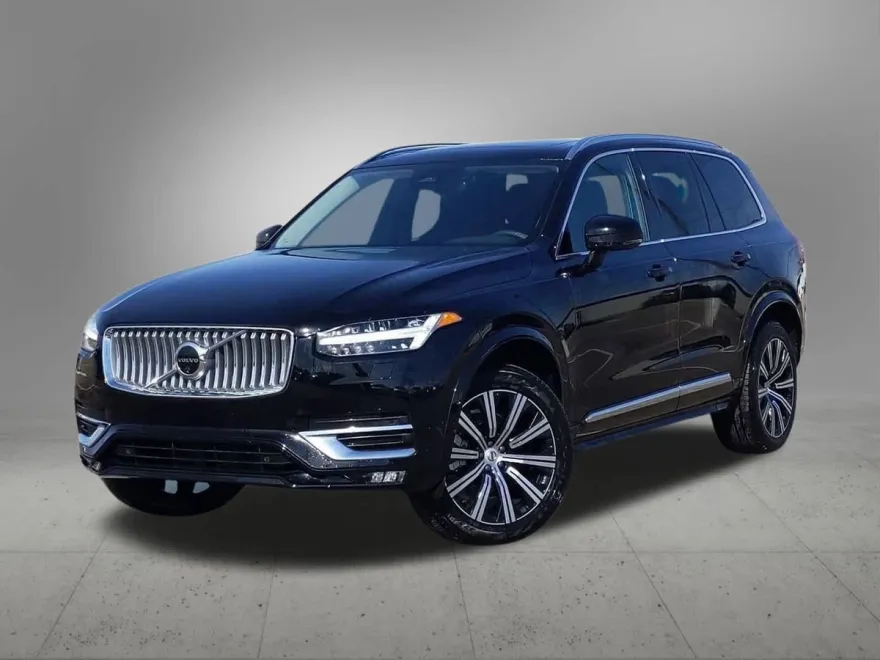 2025 Volvo XC90 Plus AWD photo 1