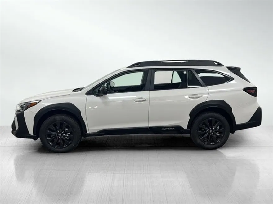 2025 Subaru Outback Onyx Edition photo 1