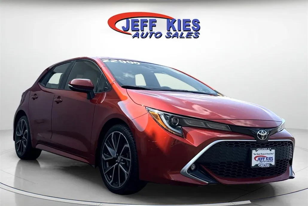 2019 Toyota Corolla SE photo 1