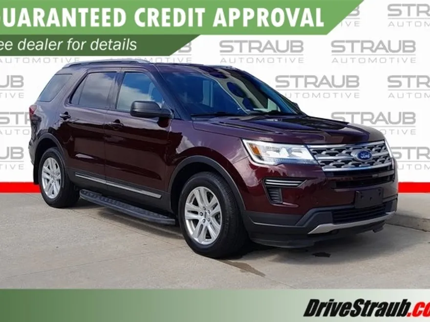 2018 Ford Explorer XLT photo 1