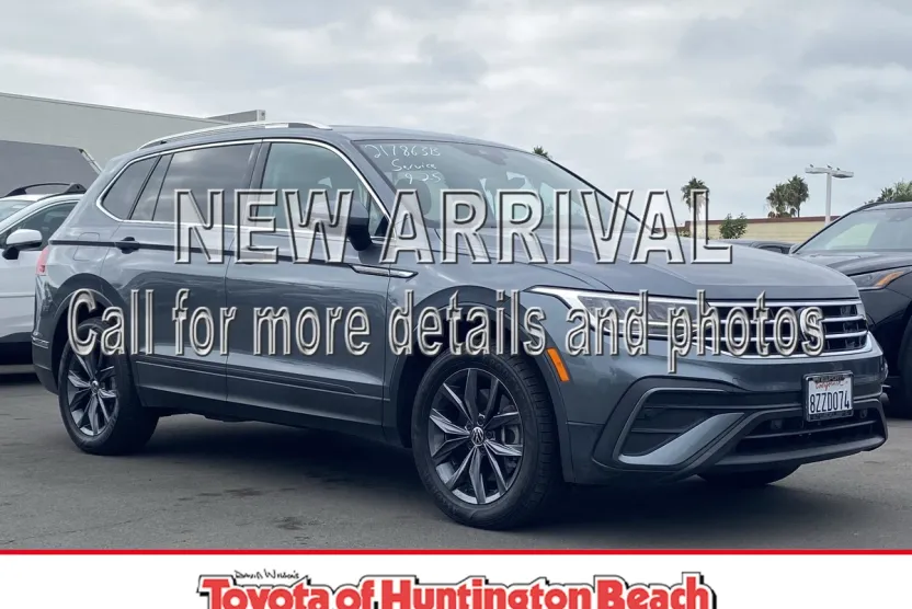 2022 Volkswagen Tiguan SE photo 1