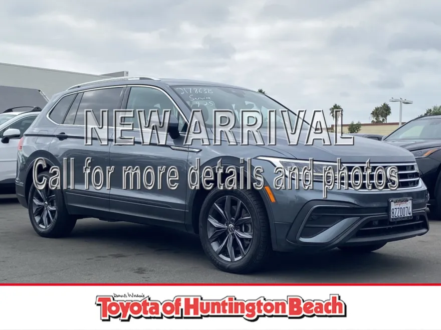 2022 Volkswagen Tiguan SE photo 1