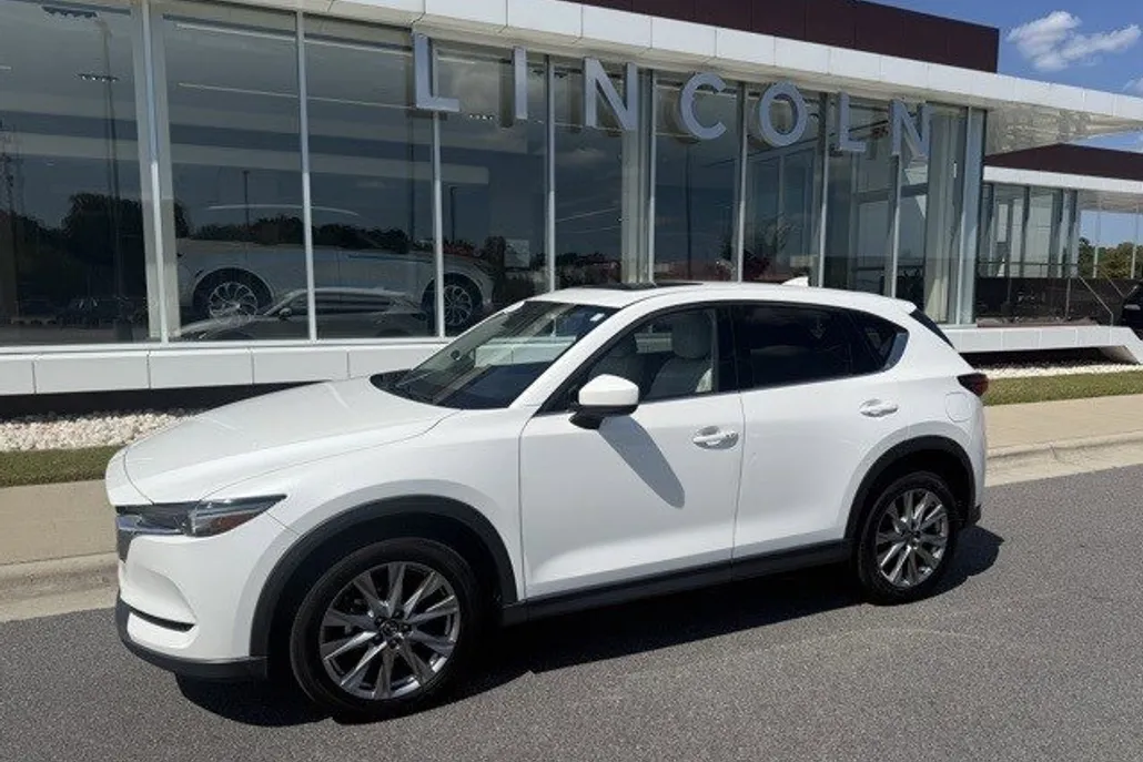 2021 Mazda CX-5 Grand Touring photo 1