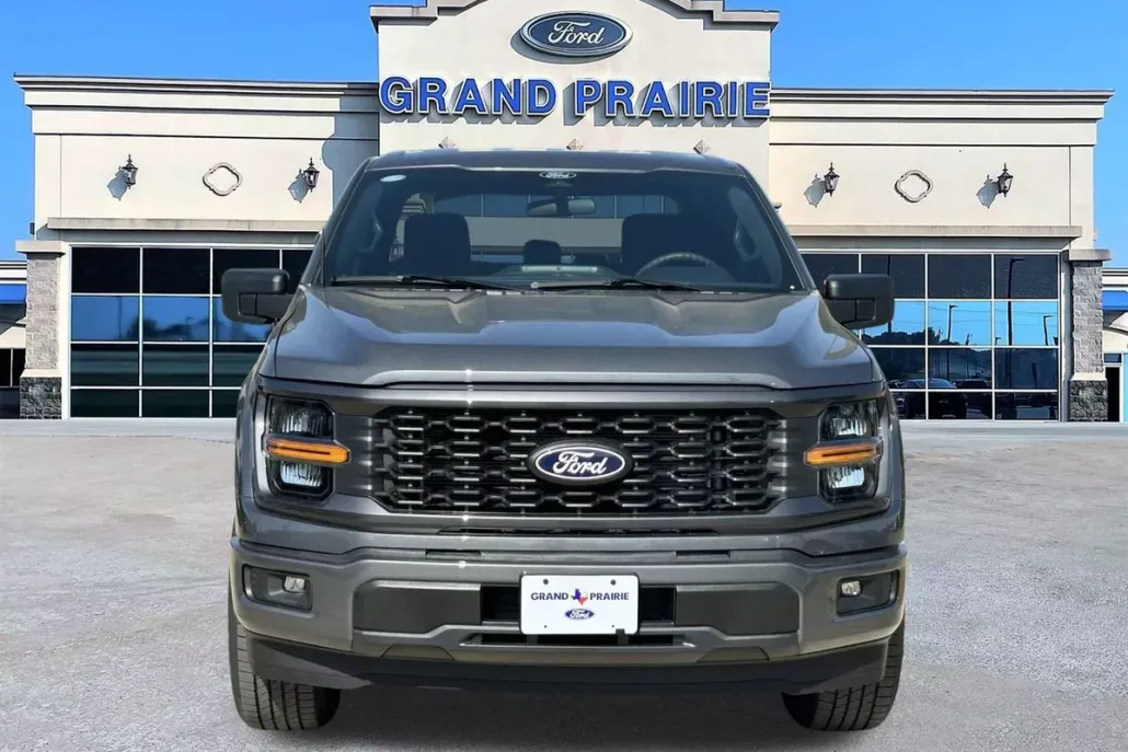 2025 Ford F-150 STX photo 1