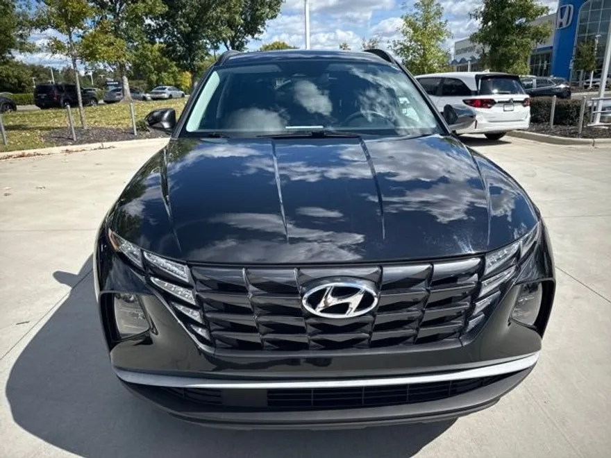 2024 Hyundai Tucson SEL photo 1
