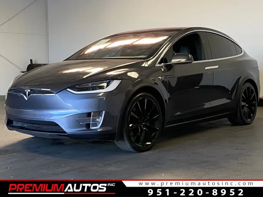 2018 Tesla Model X photo 1