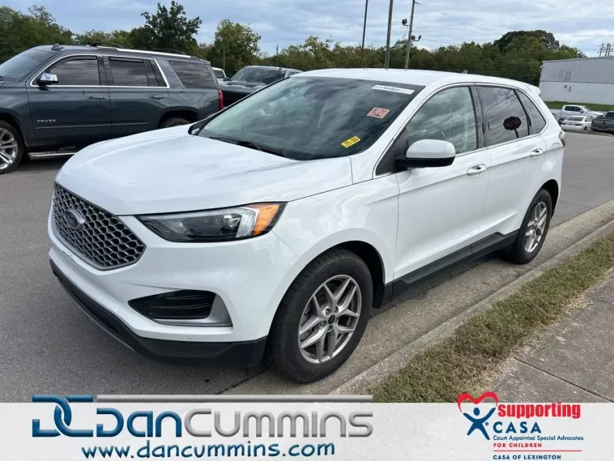 2024 Ford Edge SEL photo 1