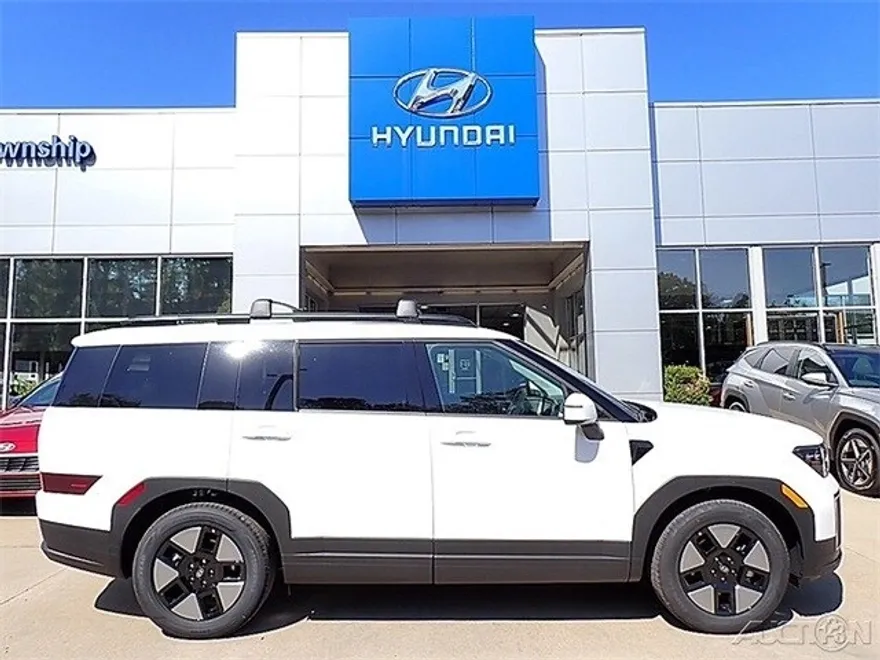 2026 Hyundai Santa Fe SEL photo 1