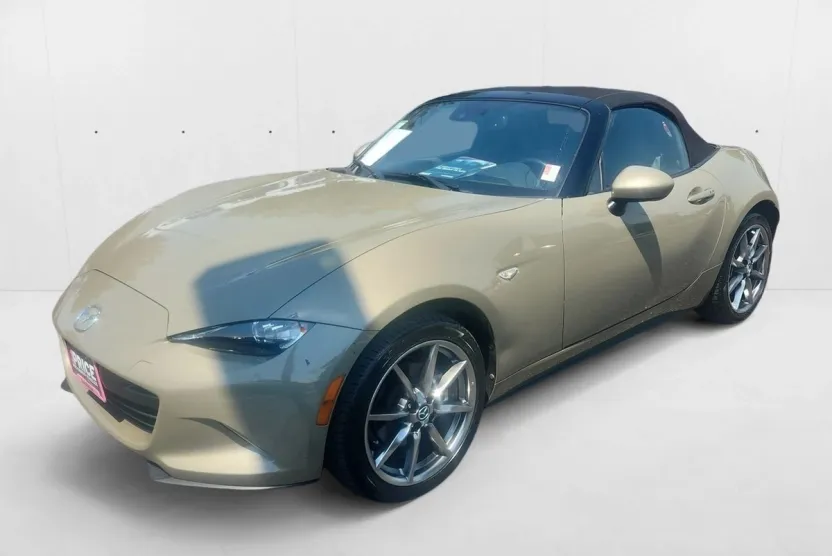 2023 Mazda MX-5 Miata Miata Grand Touring photo 1