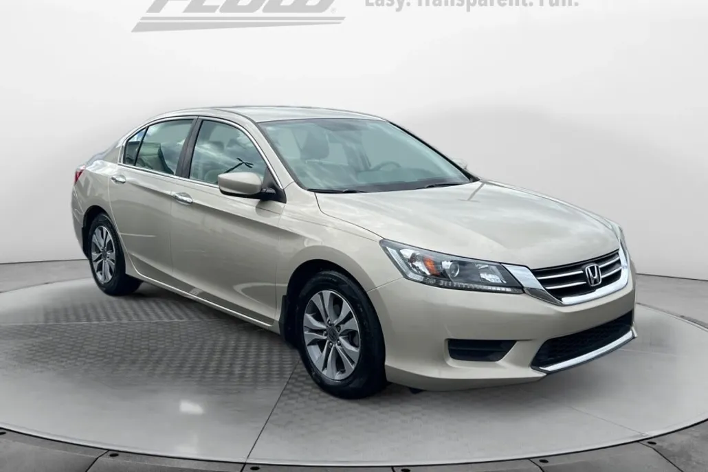 2014 Honda Accord LX photo 1