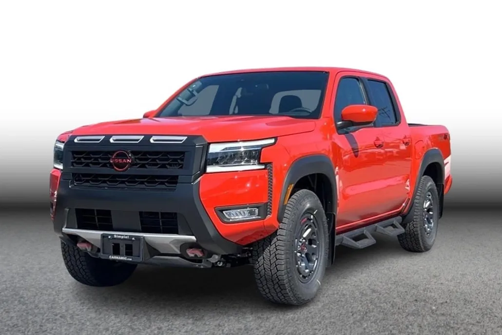2025 Nissan Frontier Crew Cab PRO-4X photo 1