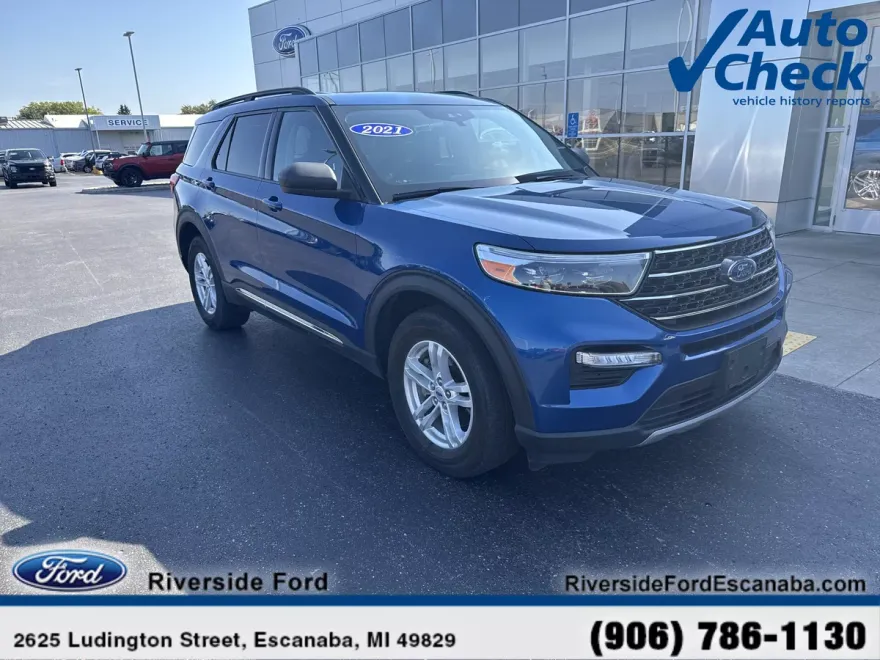 2021 Ford Explorer XLT photo 1