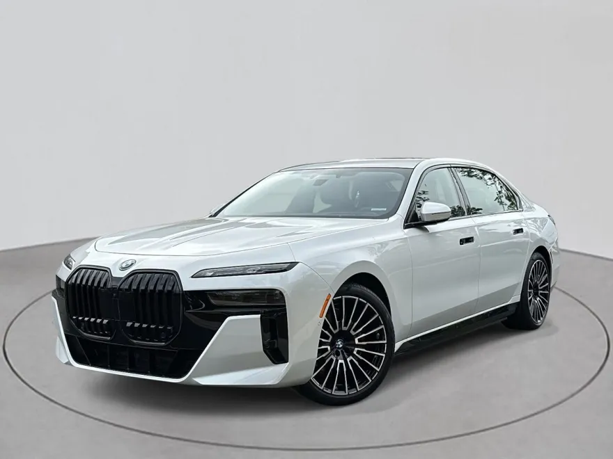 2025 Bmw i7 xDrive60 photo 1