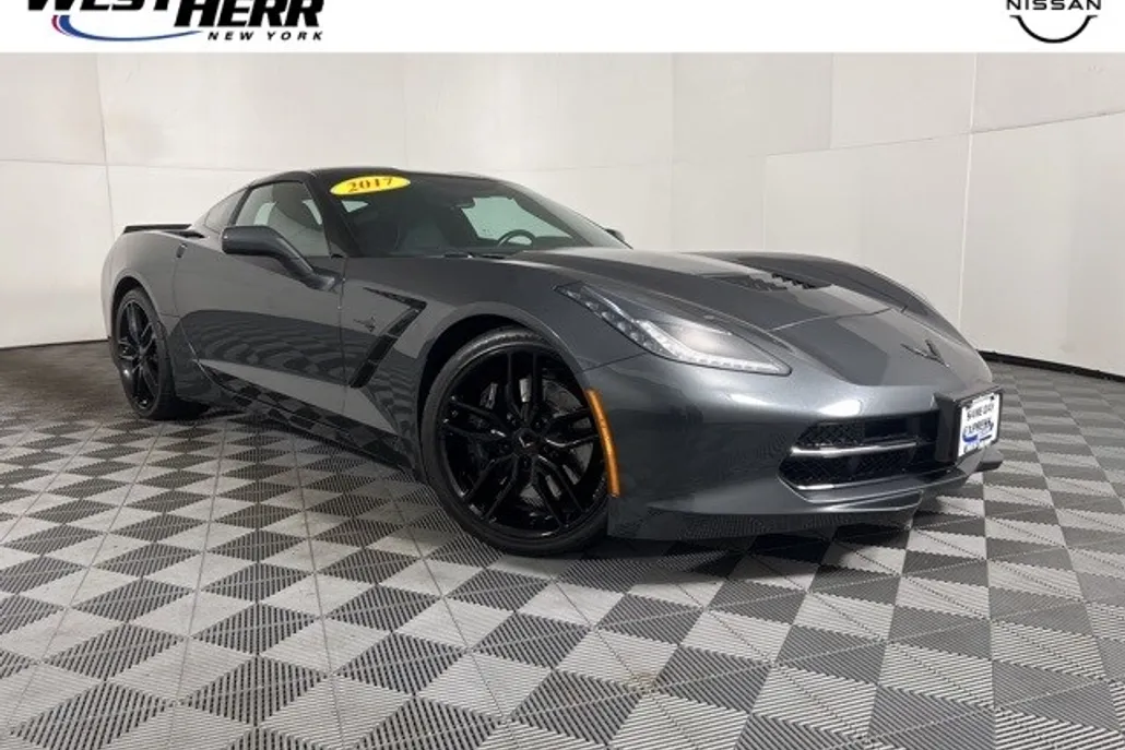 2017 Chevrolet Corvette Stingray Z51 1LT photo 1