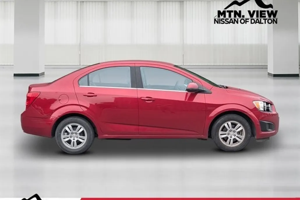 2014 Chevrolet Sonic LT photo 1