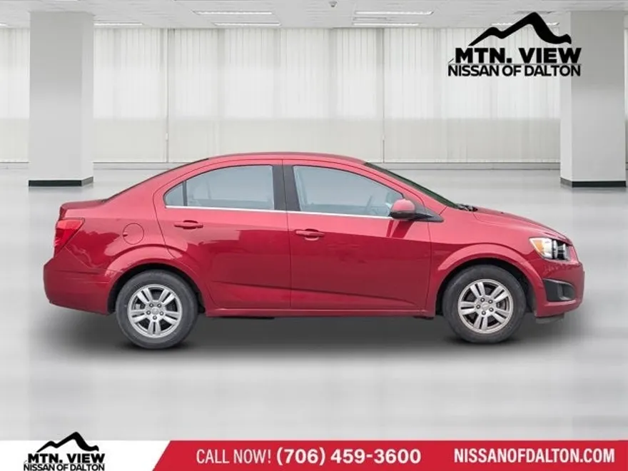 2014 Chevrolet Sonic LT photo 1