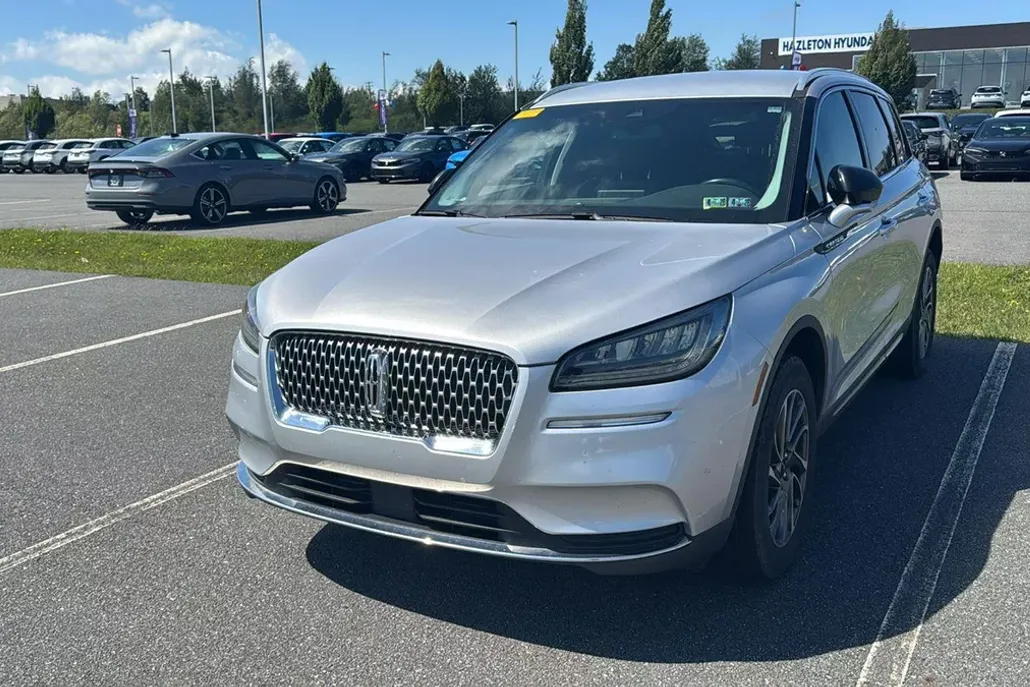 2020 Lincoln Corsair Standard photo 1