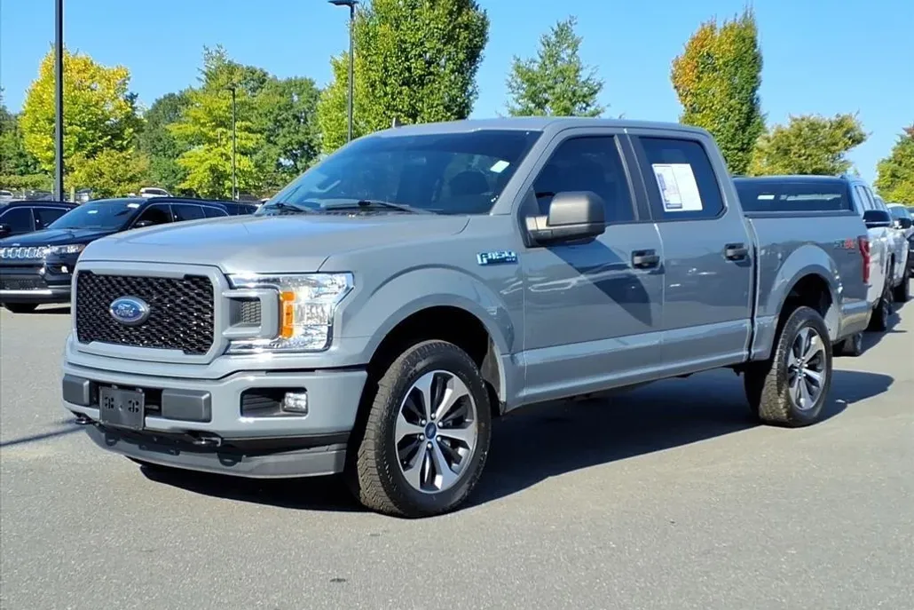 2020 Ford F-150 XL photo 1