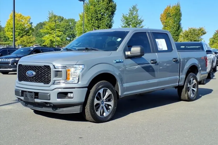 2020 Ford F-150 XL photo 1