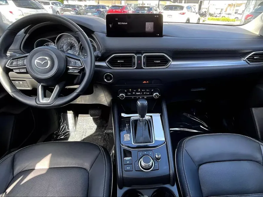 2025 Mazda CX-5 2.5 S Preferred photo 1