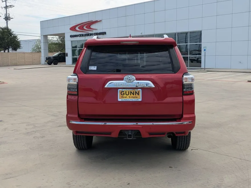 2019 Toyota 4Runner Limited photo 1