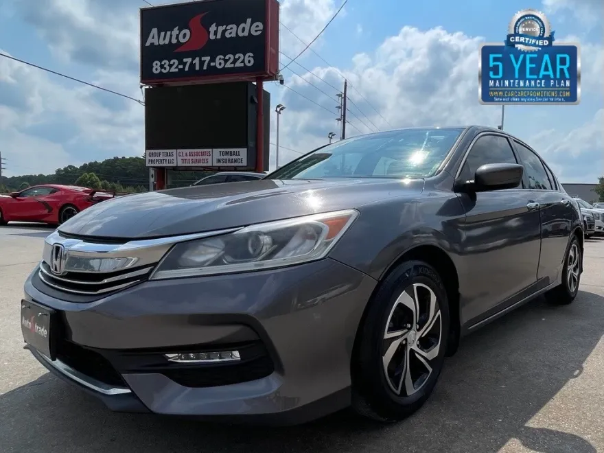 2017 Honda Accord LX photo 1