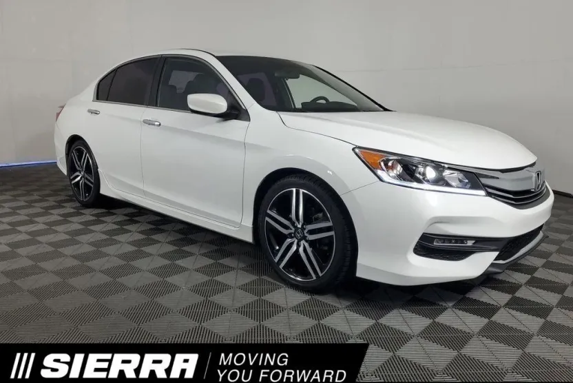 2017 Honda Accord Sport photo 1