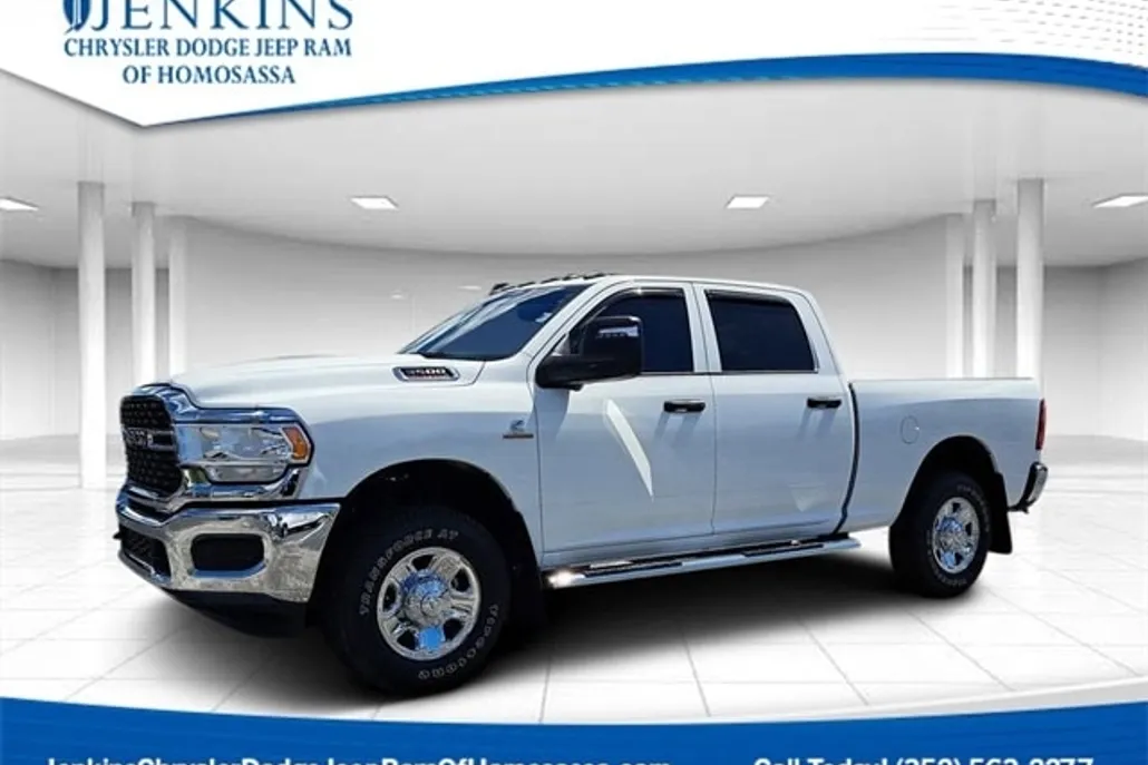 2024 Ram 3500 Tradesman photo 1