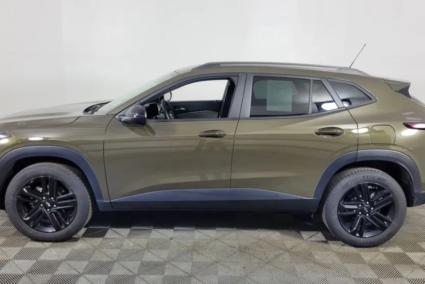 2024 Chevrolet Trax ACTIV photo 1