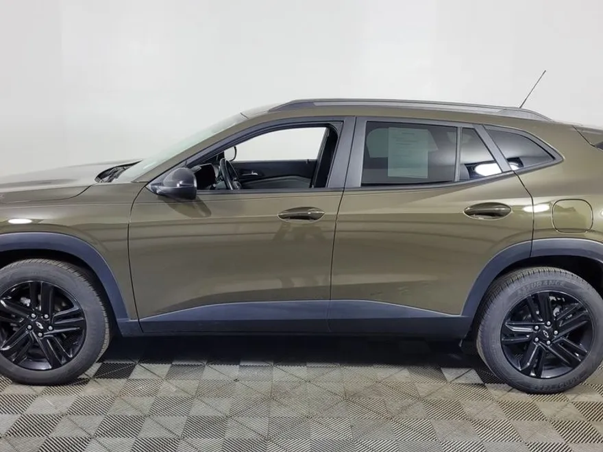 2024 Chevrolet Trax ACTIV photo 1