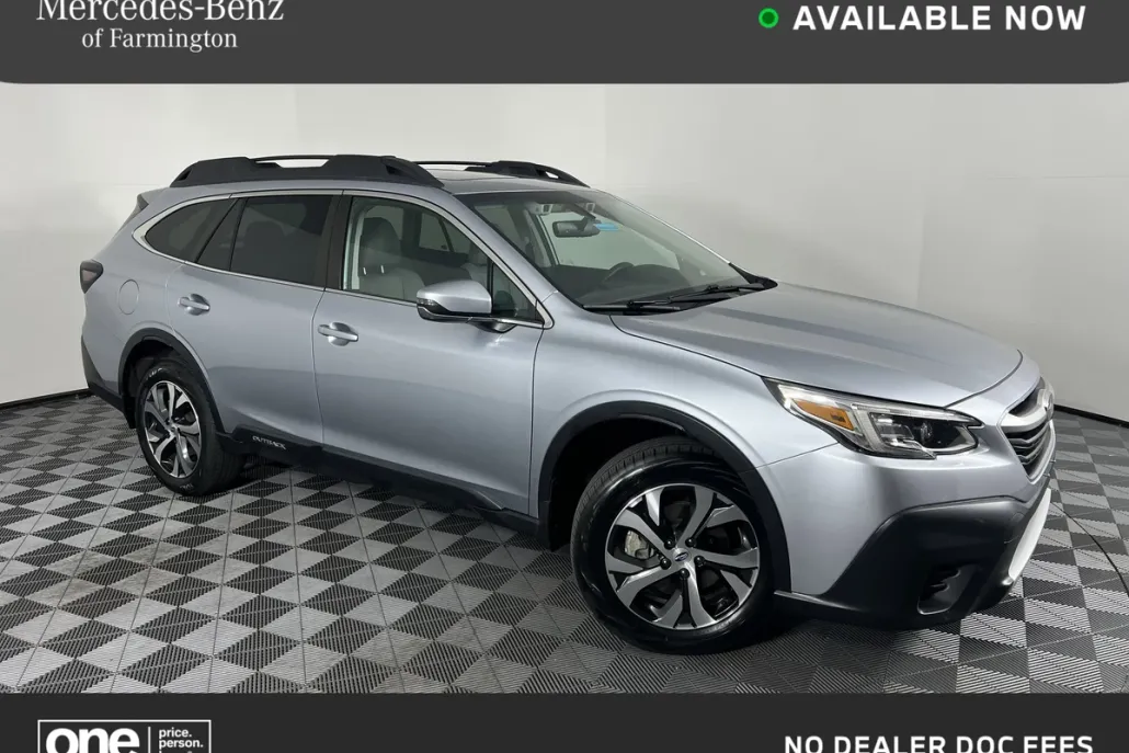 2022 Subaru Outback Limited photo 1
