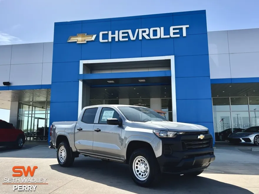 2025 Chevrolet Colorado Work Truck photo 1