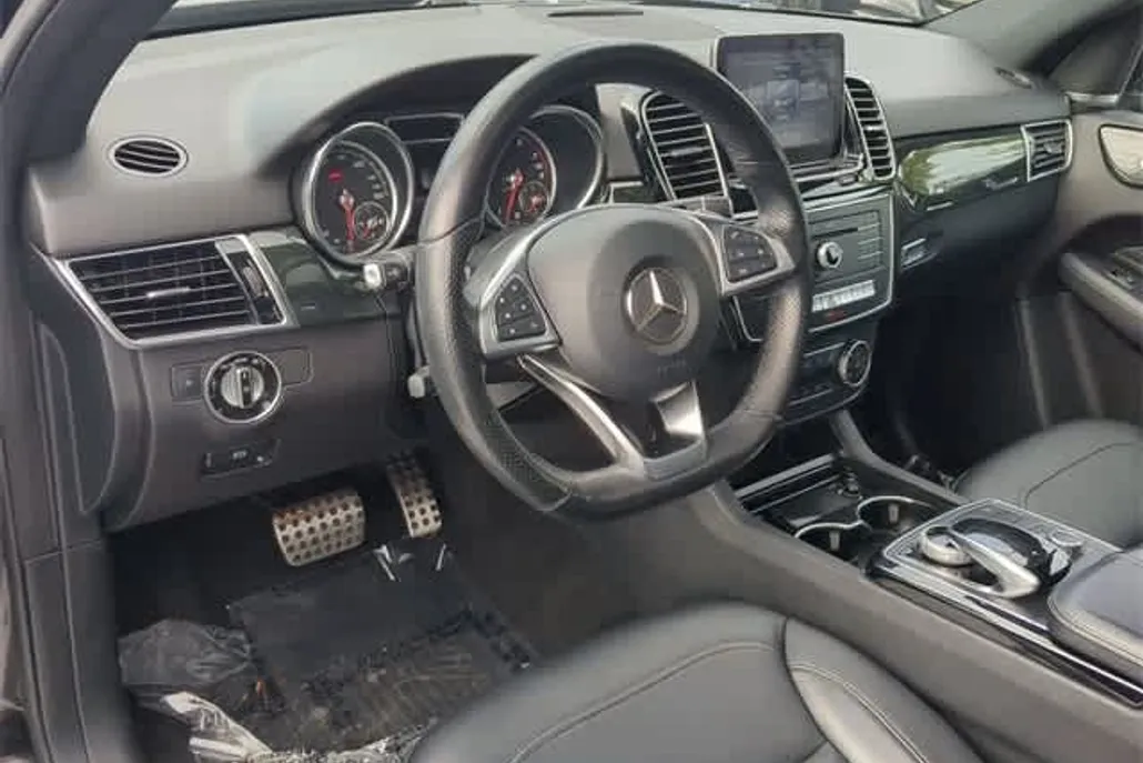 2019 Mercedes Benz GLE 400 4MATIC photo 1