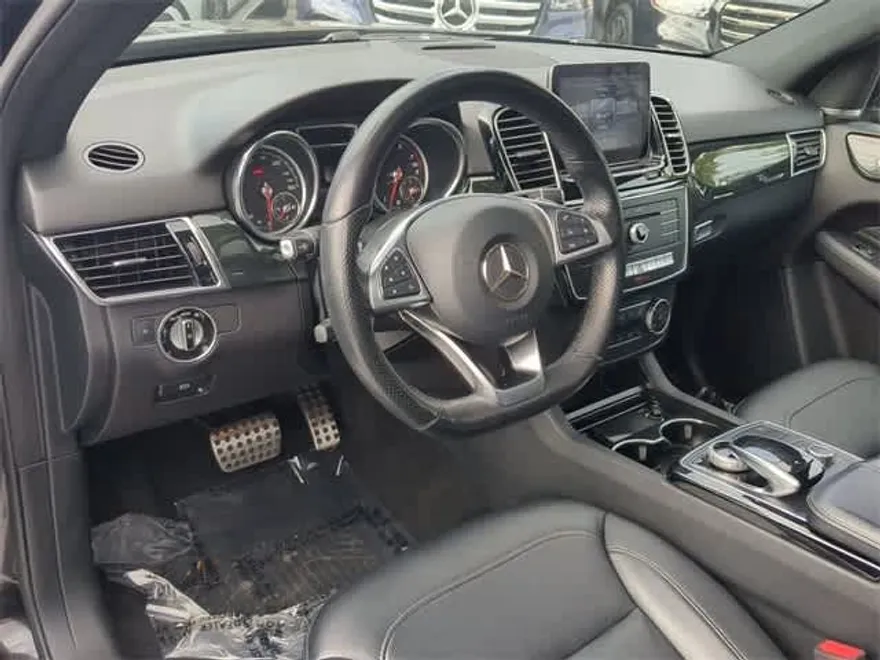 2019 Mercedes Benz GLE 400 4MATIC photo 1