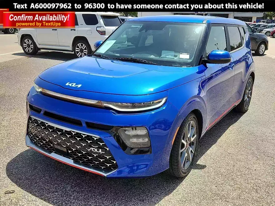 2022 Kia Soul GT-Line Turbo photo 1