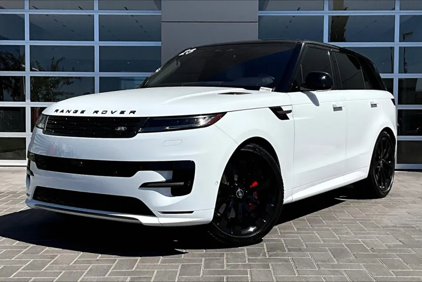 2023 Land Rover Range Rover Sport SE photo 1