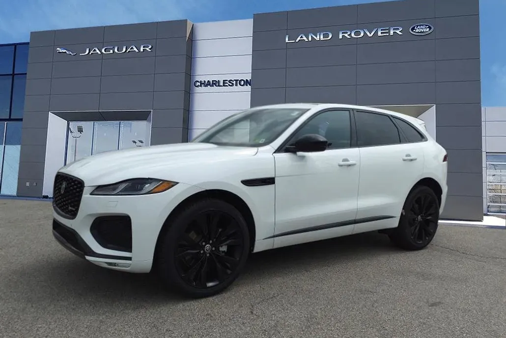 2025 Jaguar F-PACE R-Dynamic S photo 1