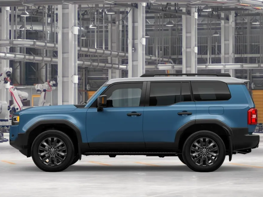 2025 Toyota Land Cruiser photo 1
