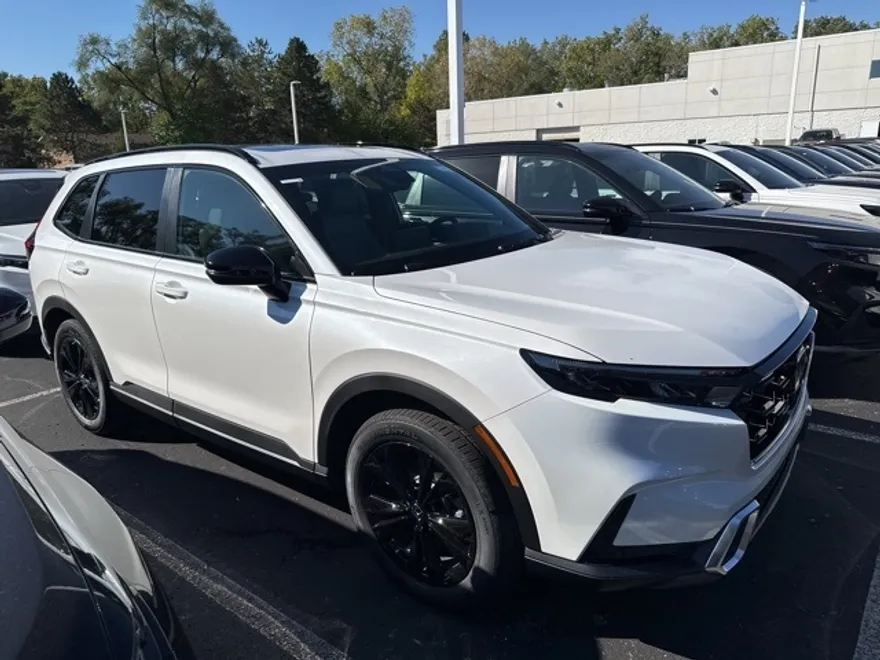 2026 Honda CR-V Hybrid Sport Touring photo 1