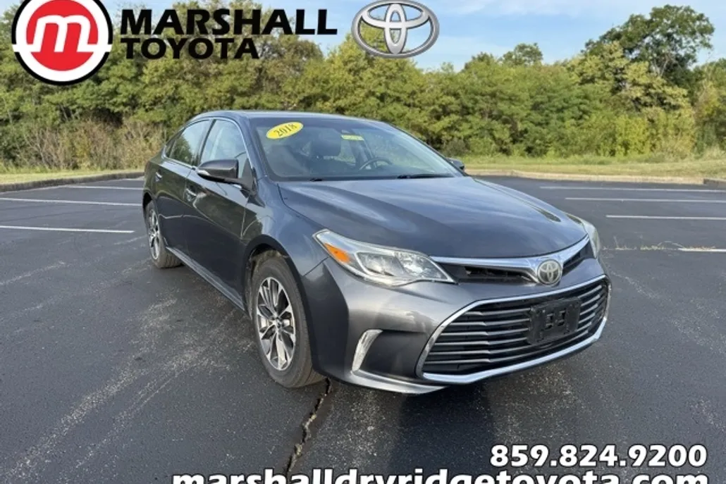2018 Toyota Avalon XLE photo 1
