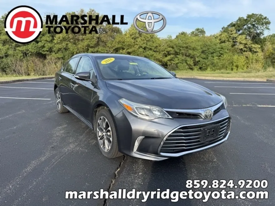 2018 Toyota Avalon XLE photo 1