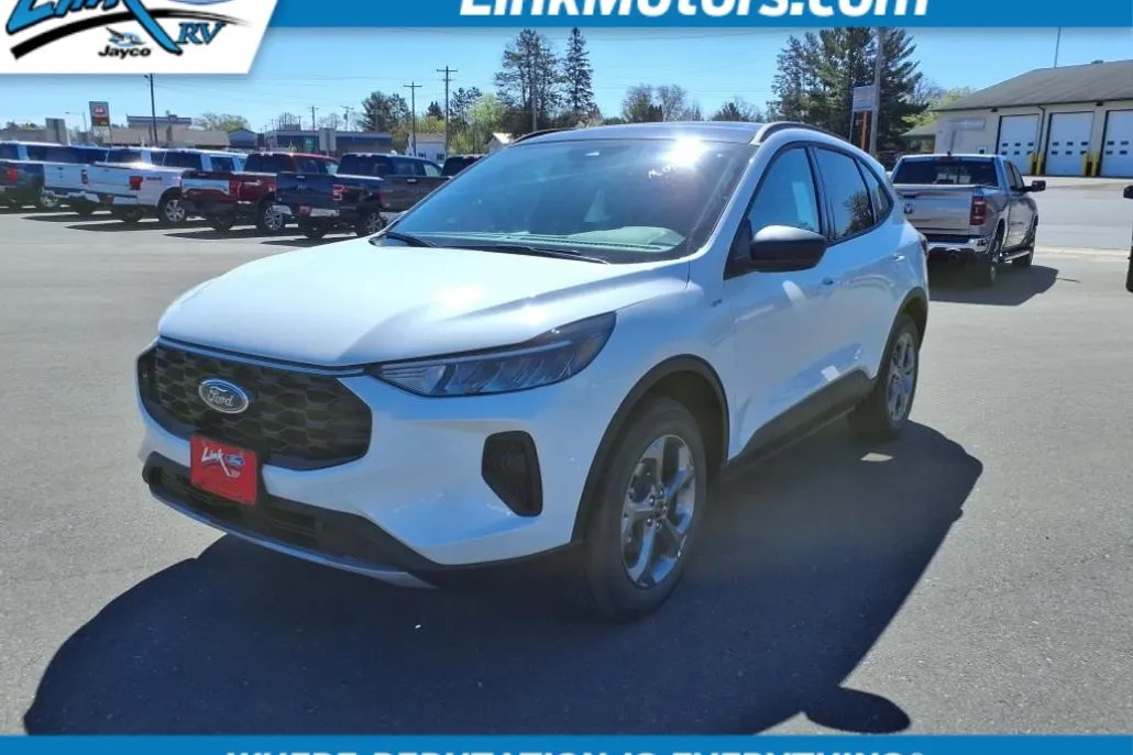 2025 Ford Escape ST-Line photo 1