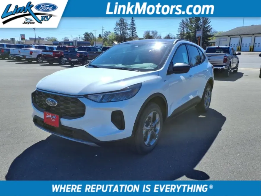 2025 Ford Escape ST-Line photo 1