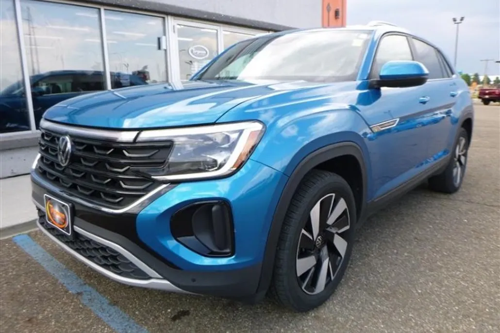 2024 Volkswagen Atlas Cross Sport SE Technology photo 1